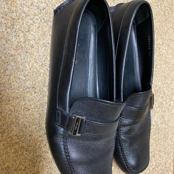 Prada Mens loafers - Picture 1 of 7
